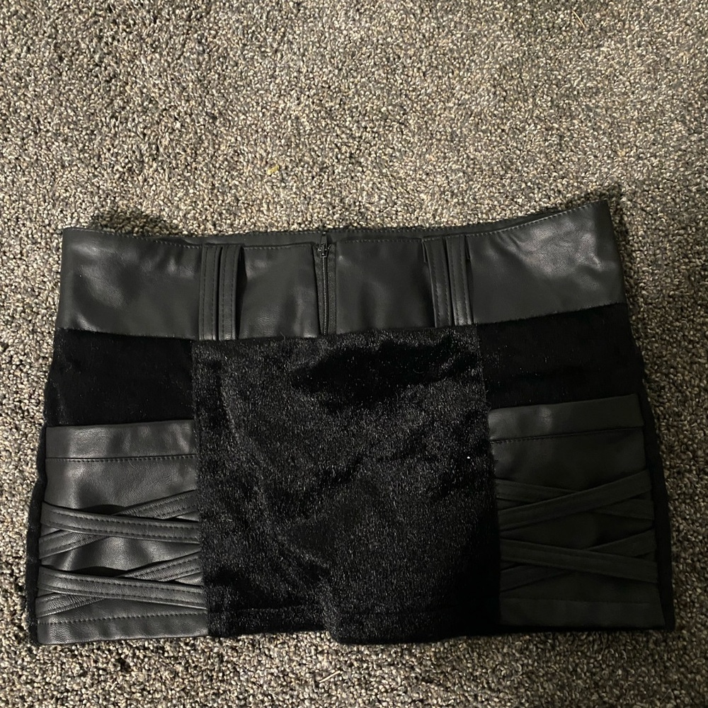 New without tag skirt-shorts